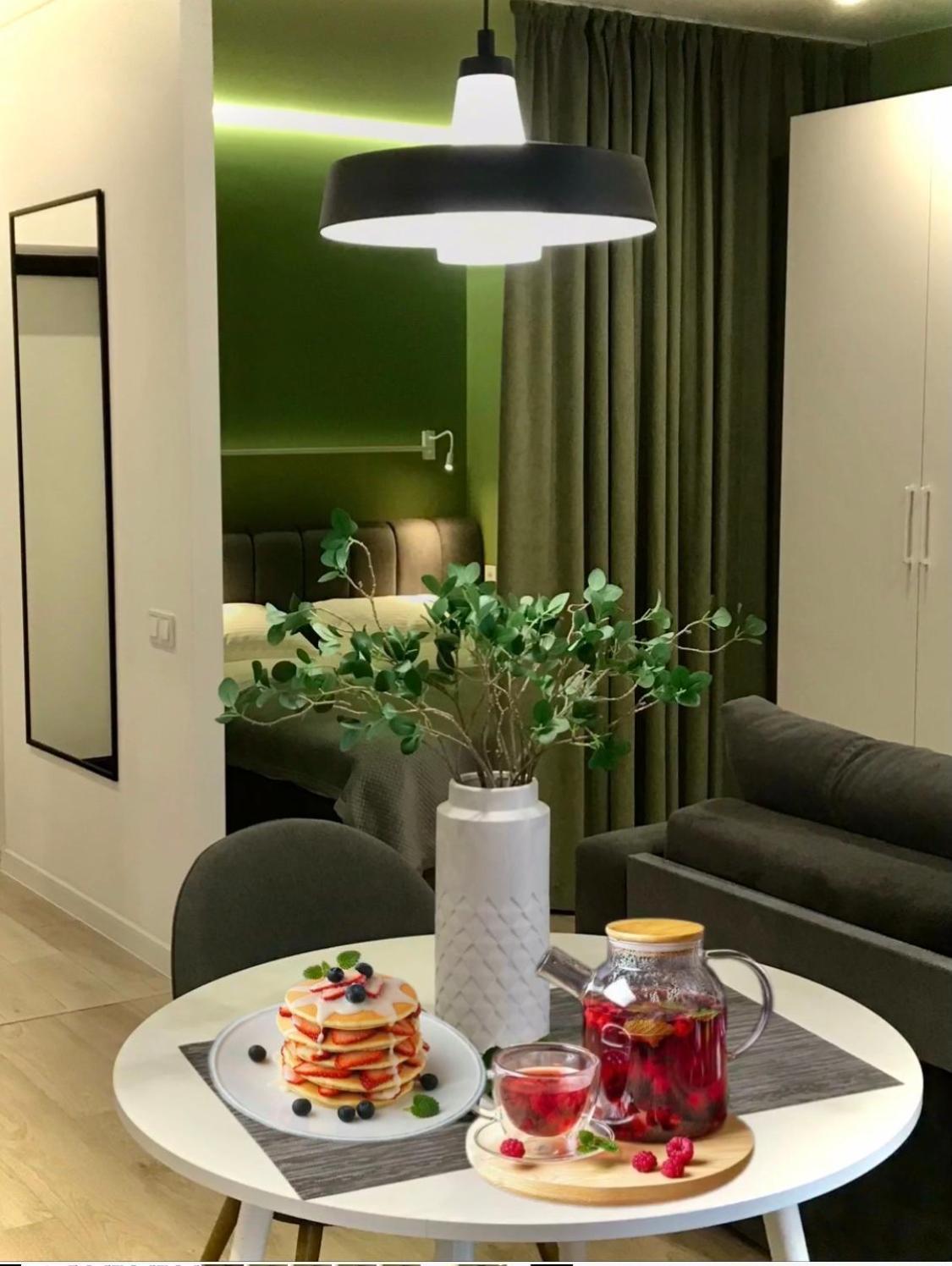 Modern Studio City Center Дуже Тепло! Netflix Khmelʼnytsʼkyy Bagian luar foto